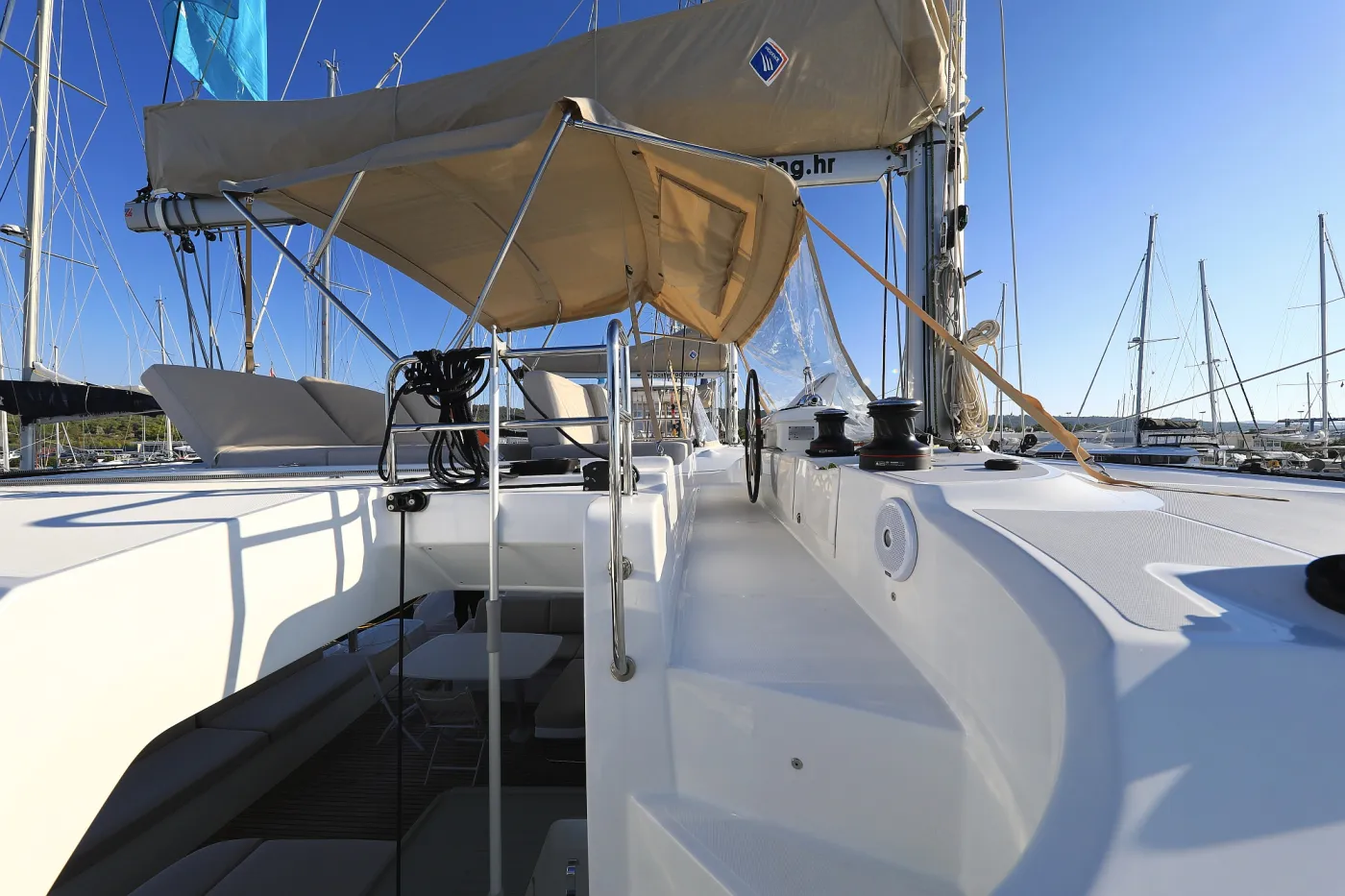 RAGNAR - Catamaran in Bibinje