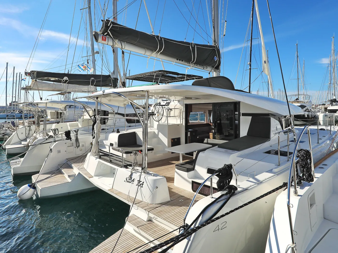 SEA YA - Catamaran in Bibinje