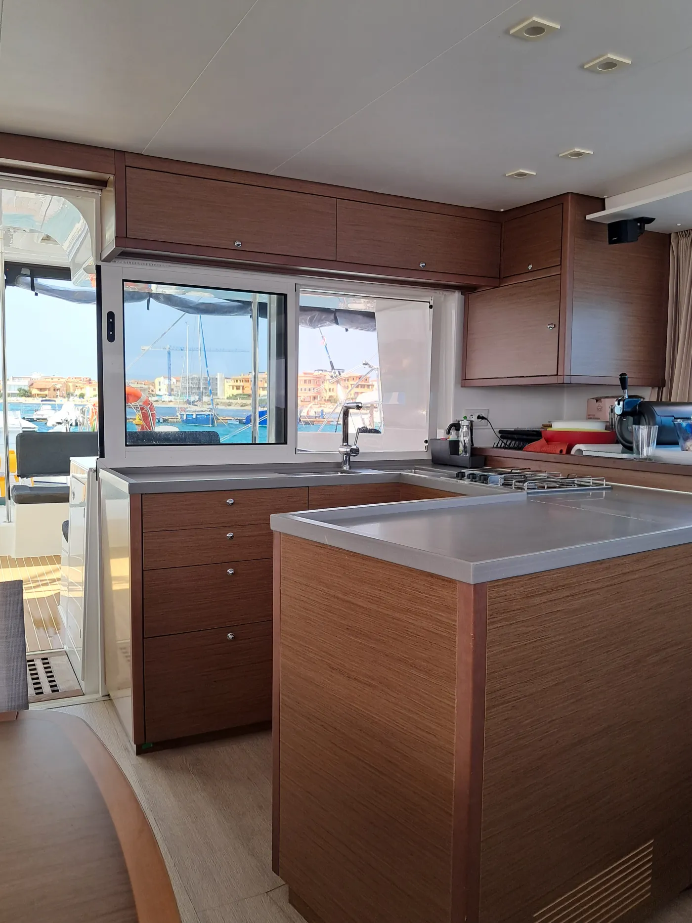 Harael - Catamaran in Golfo Aranci