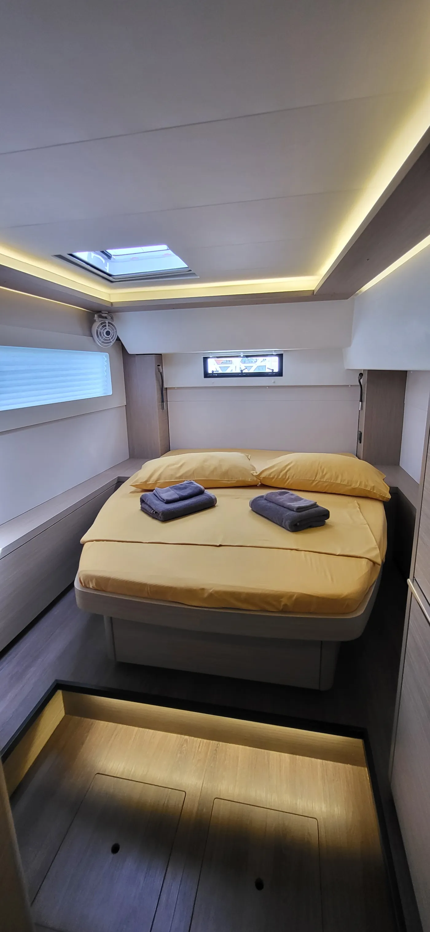 Good Vibes - Catamaran in Golfo Aranci