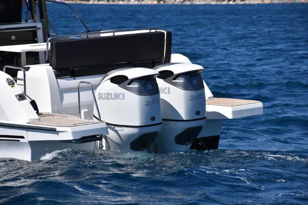272679 ZD - Motor Yacht in Zadar