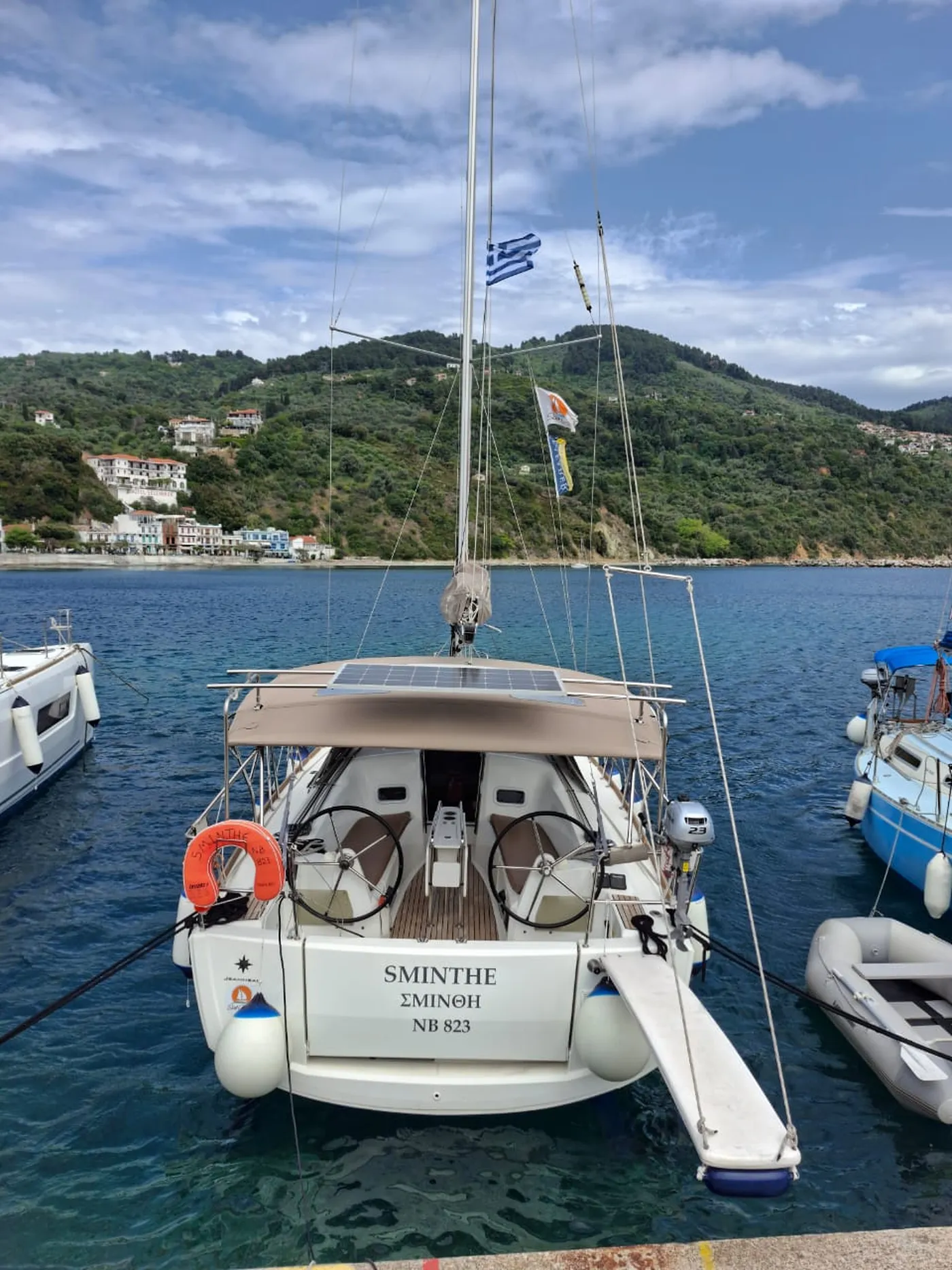 Sminthe - Yelkenli içinde Loutraki