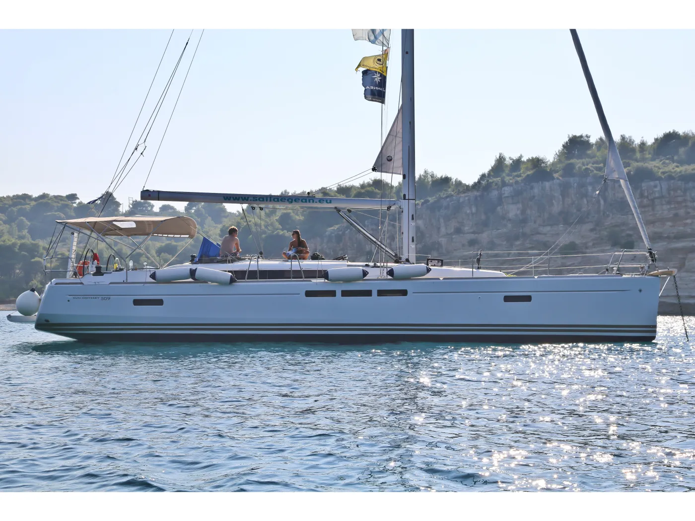 Amfitriti - Sailboat in Loutraki