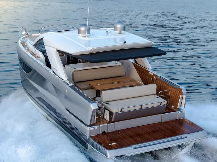 Premium + - Motor Yacht in Portimão
