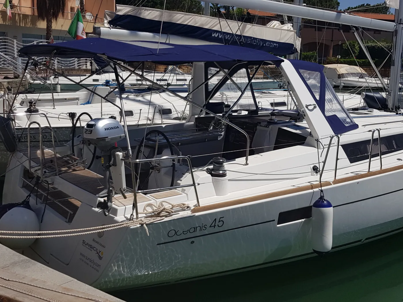 Senza Pensieri III - Sailboat in Tonnarella