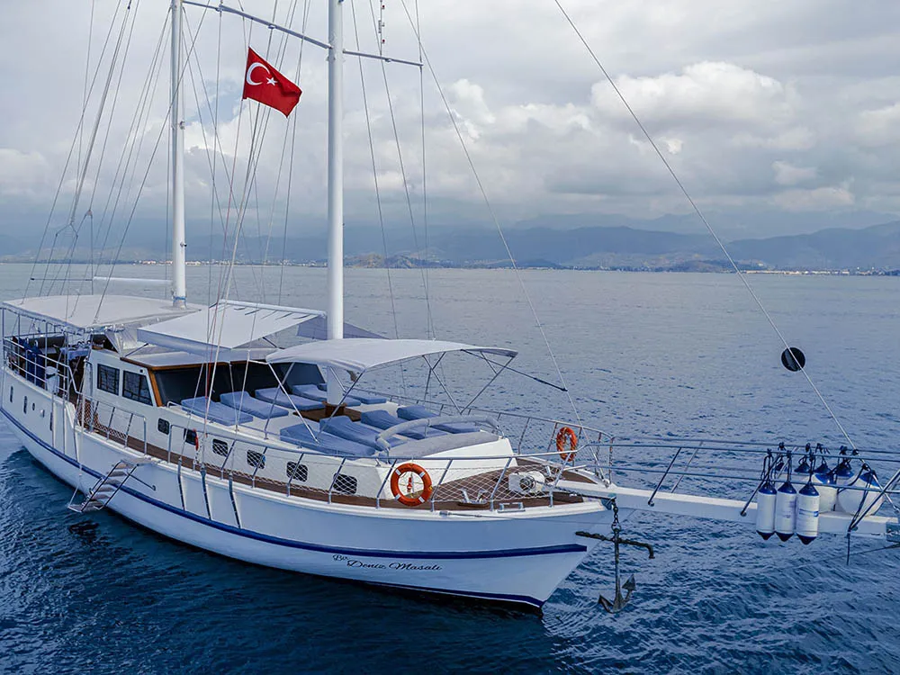 Bir Deniz Masali - Gulet in Cumhuriyet