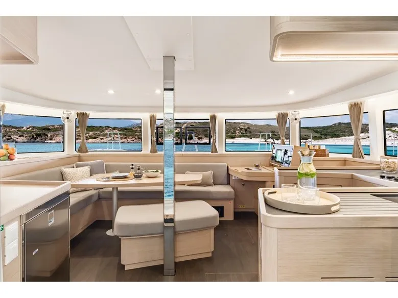 Pretty Orcas (2025) - Catamaran in Ajaccio