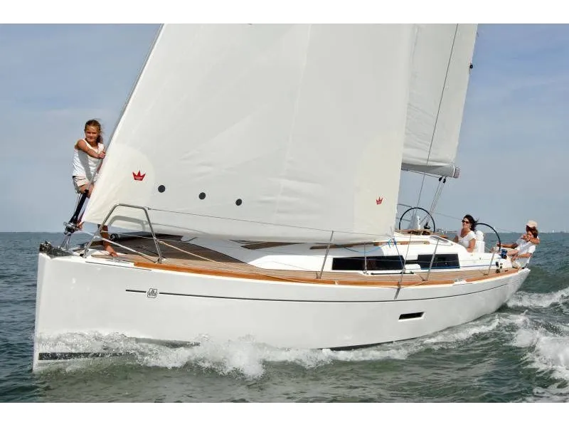 NOUGATESS - Sailboat in Propriano