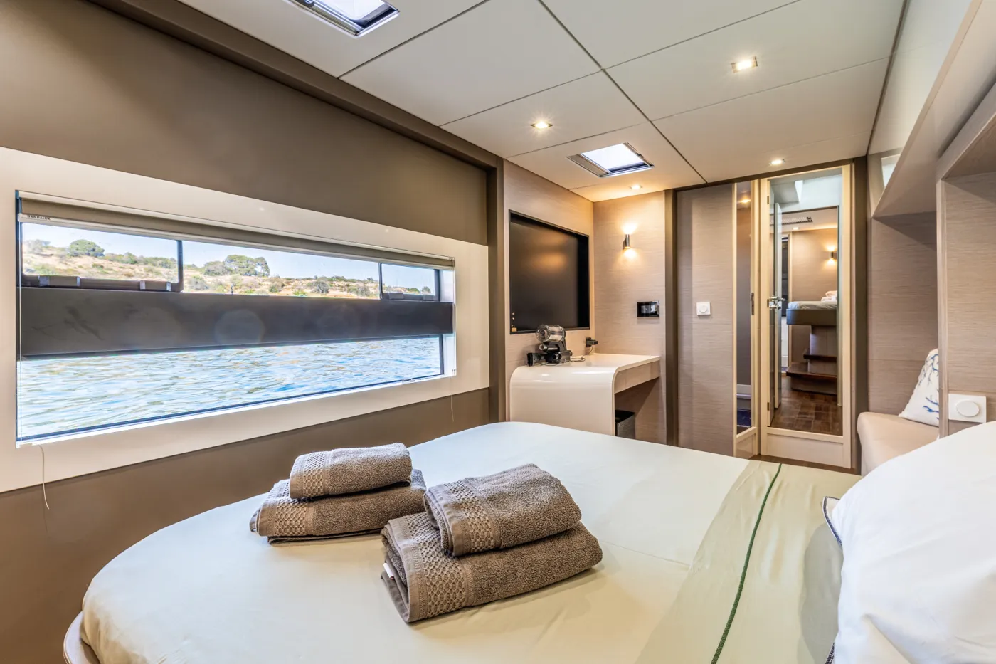 NYD'AMOUR II - Catamaran in Porto Cheli
