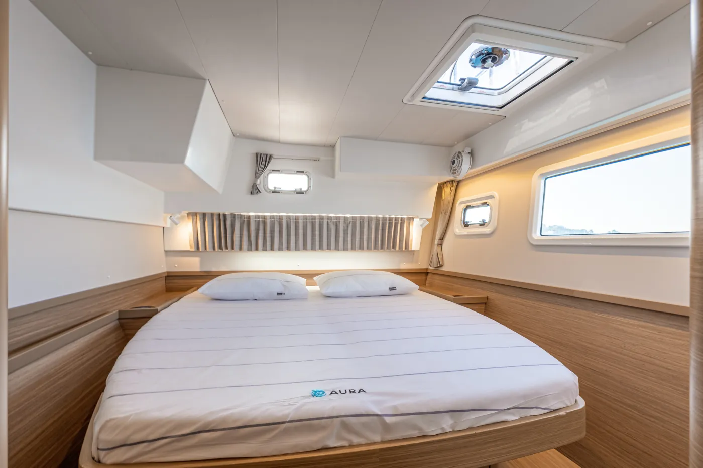 AURA - Catamaran in Porto Cheli