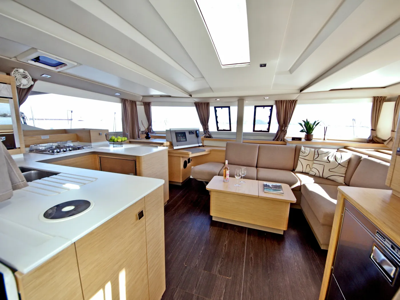 Bellmar - Catamaran in Preveza