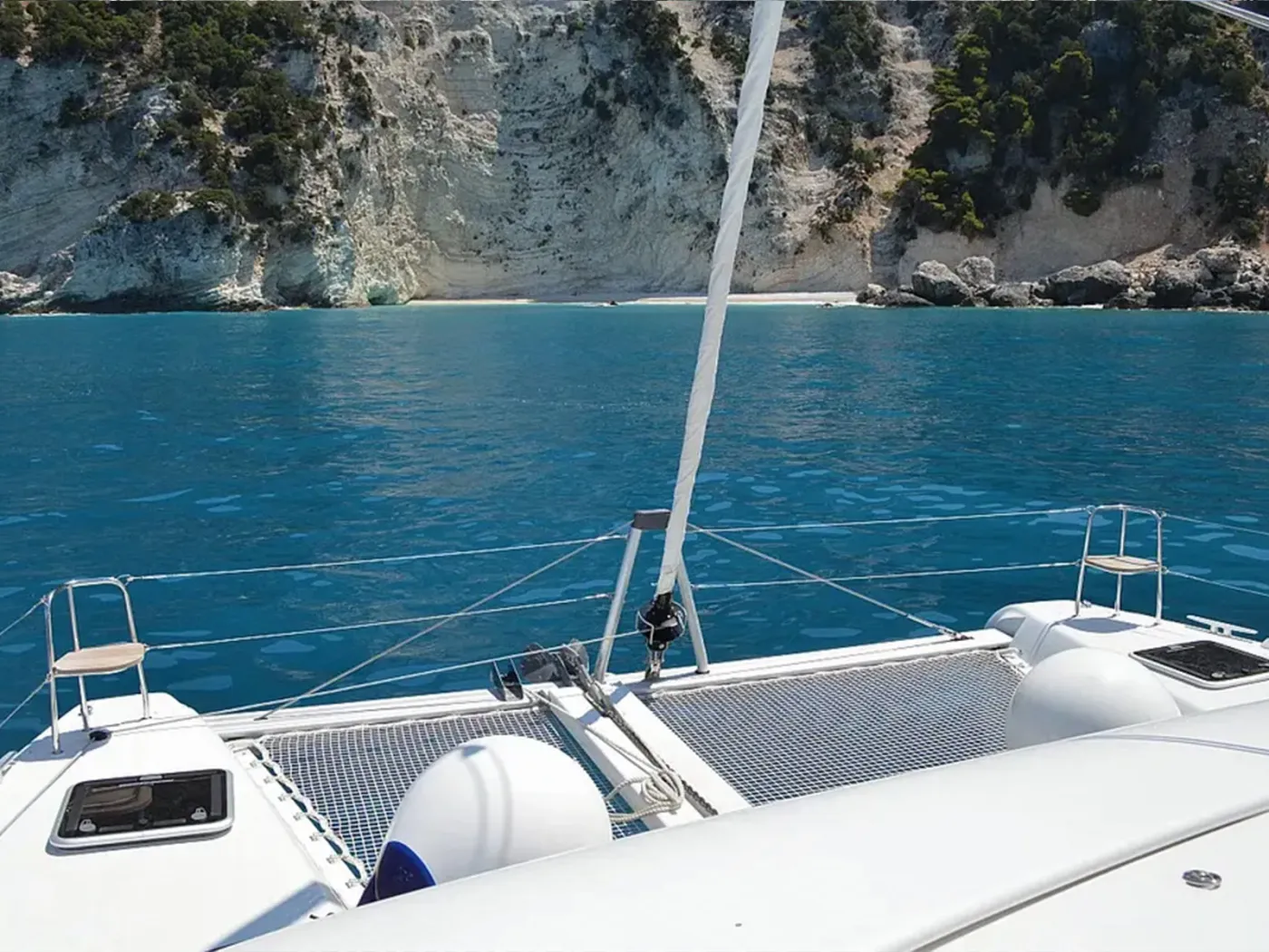 Fantasea - Katamaran içinde Anatoliki Attiki