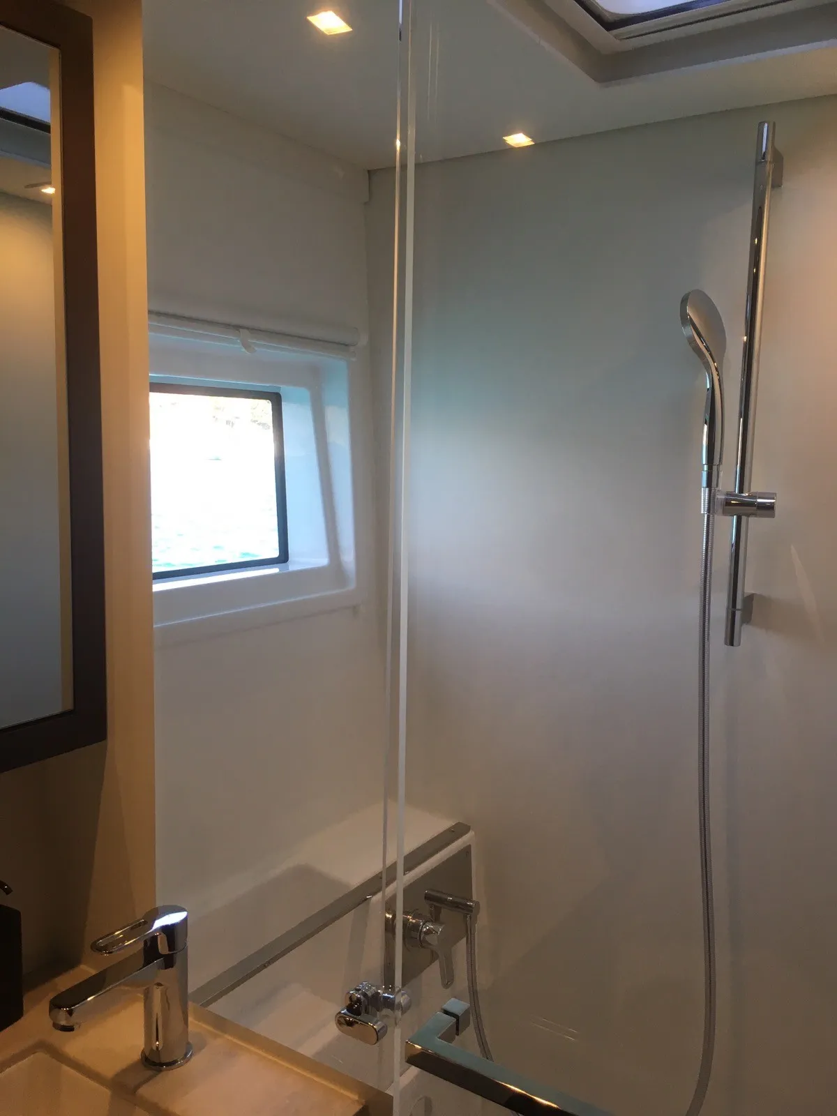 Margeo XVII (A/C - Generator - Water Maker - dishwasher) - Catamaran in Alimos