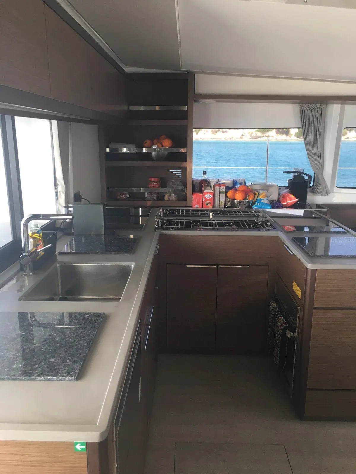 Margeo XVII (A/C - Generator - Water Maker - dishwasher) - Catamaran in Alimos