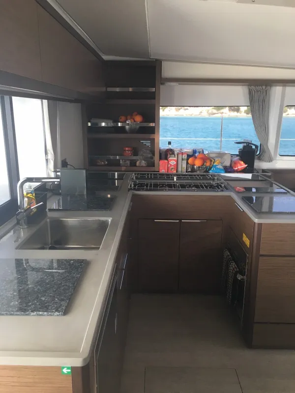 Margeo XVII (A/C - Generator - Water Maker - dishwasher)