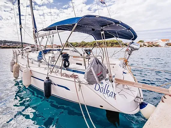 Dolkar - Sailboat in Betina