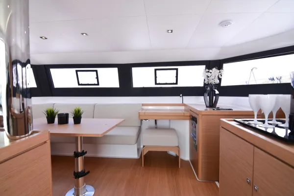 Paris (Dufour Catamaran 48)