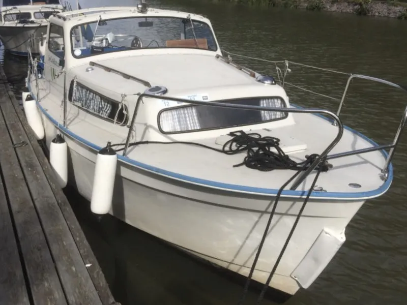 Classic - Motor Yacht in Nordöstra Motala