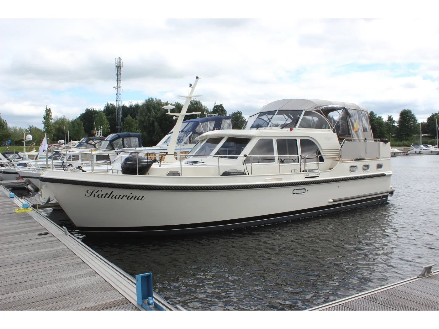 Katharina - Motor Yacht in Kinrooi