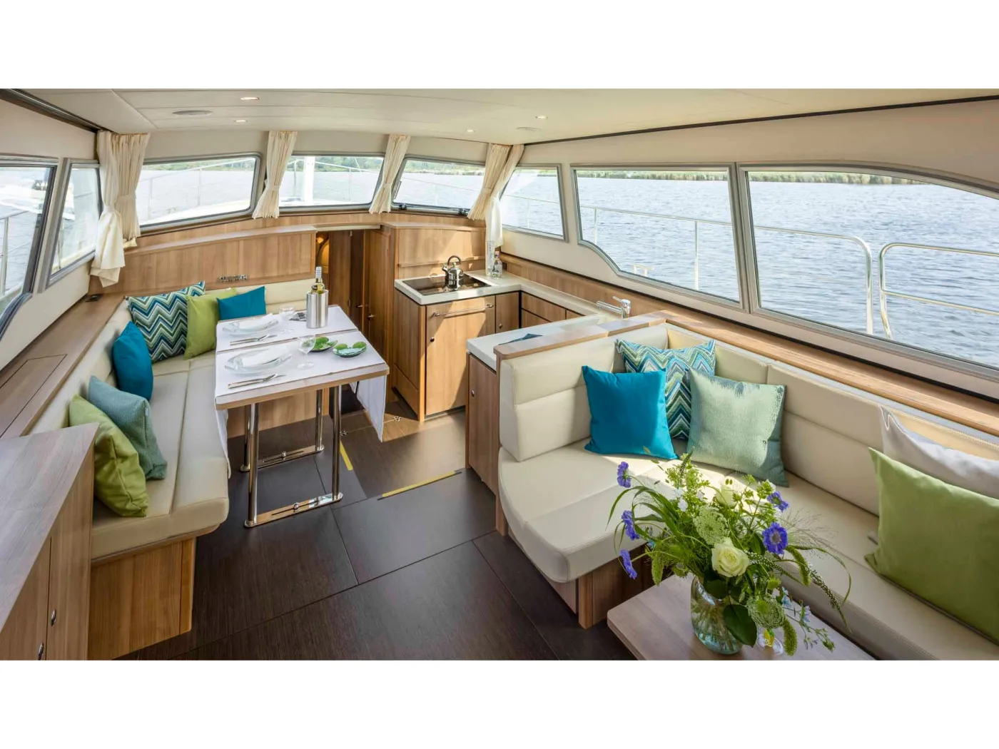 Op Jöck - Motor Yacht in Kinrooi