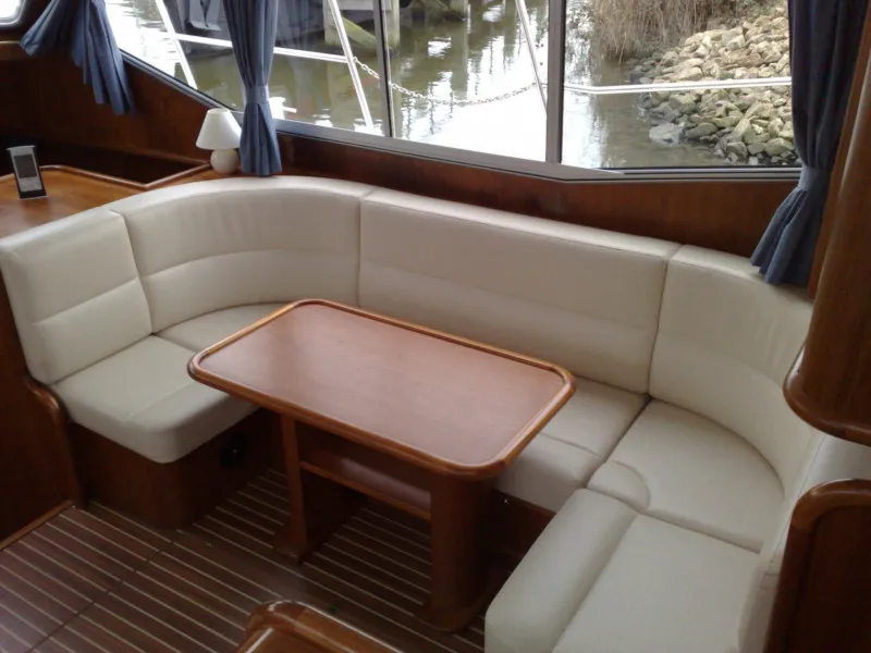 Mercurius - Motor Yacht in Heukelum