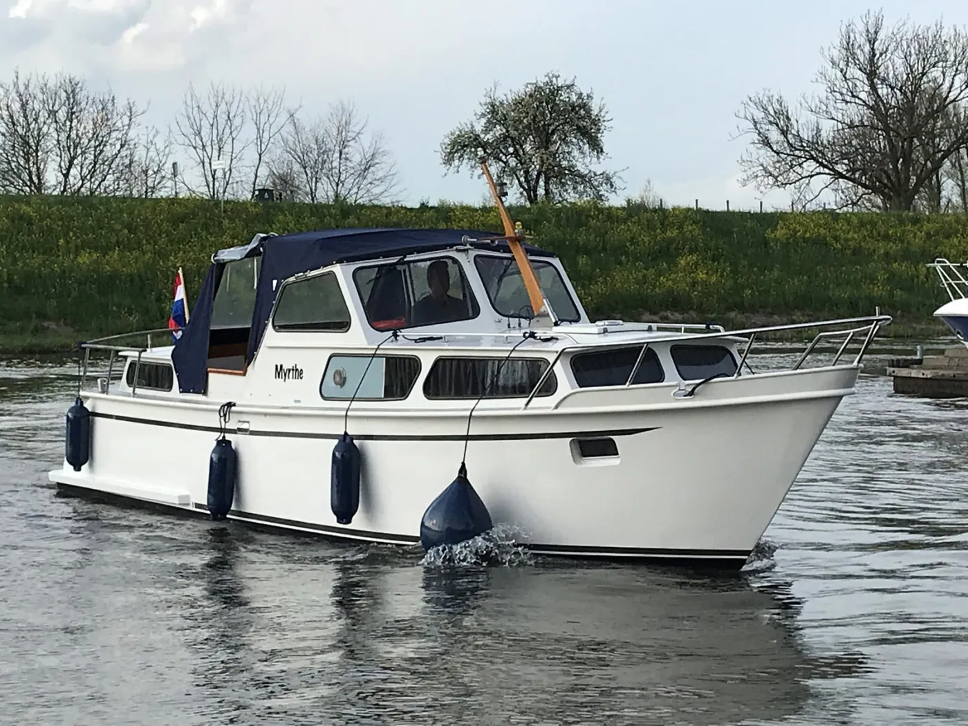 Myrthe - Motor Yacht in Heukelum