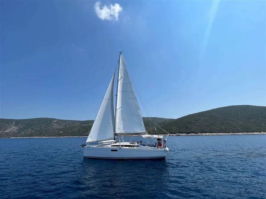 Dimitra - Sailboat in Volos