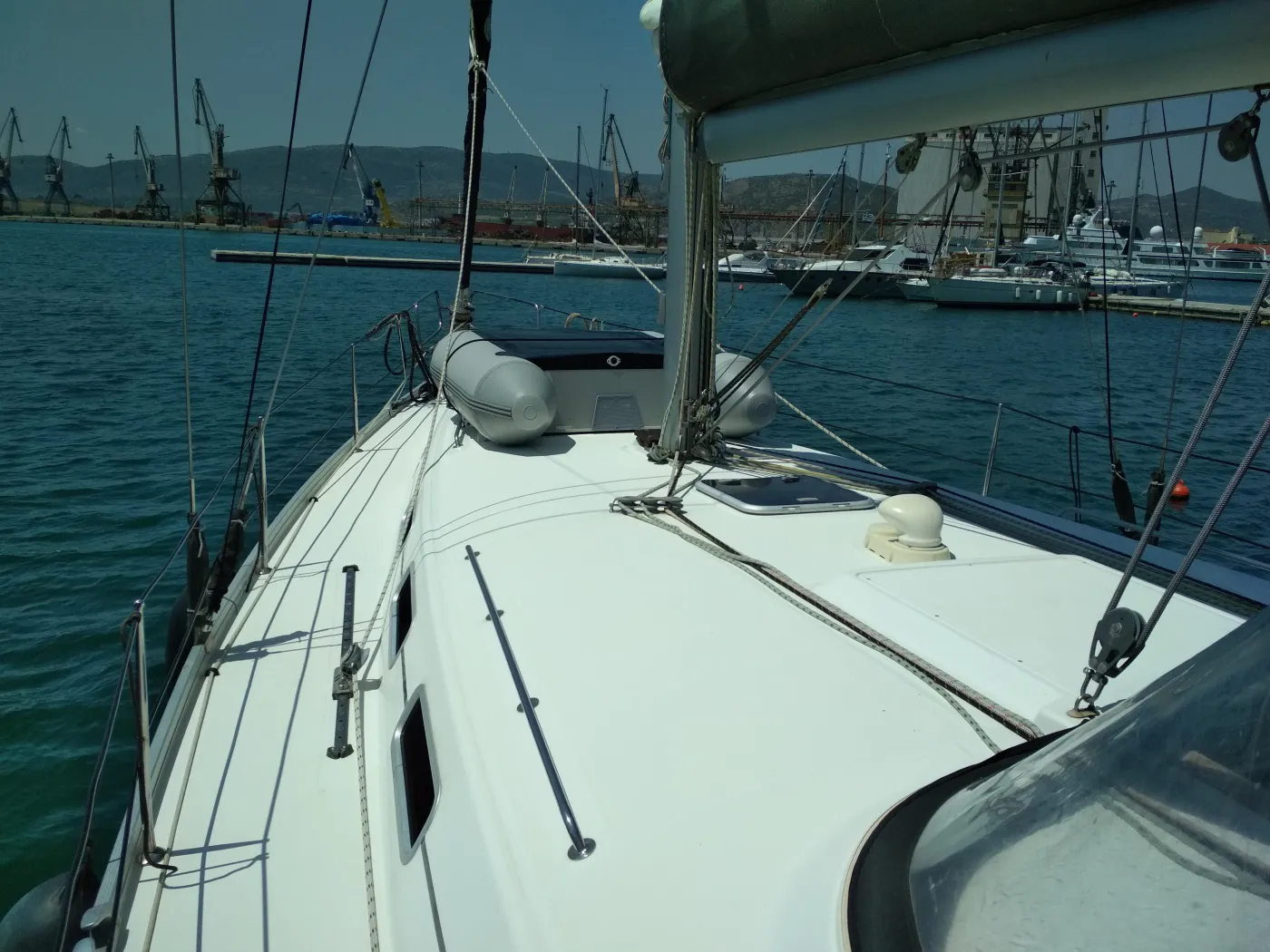 Barbera - Sailboat in Volos