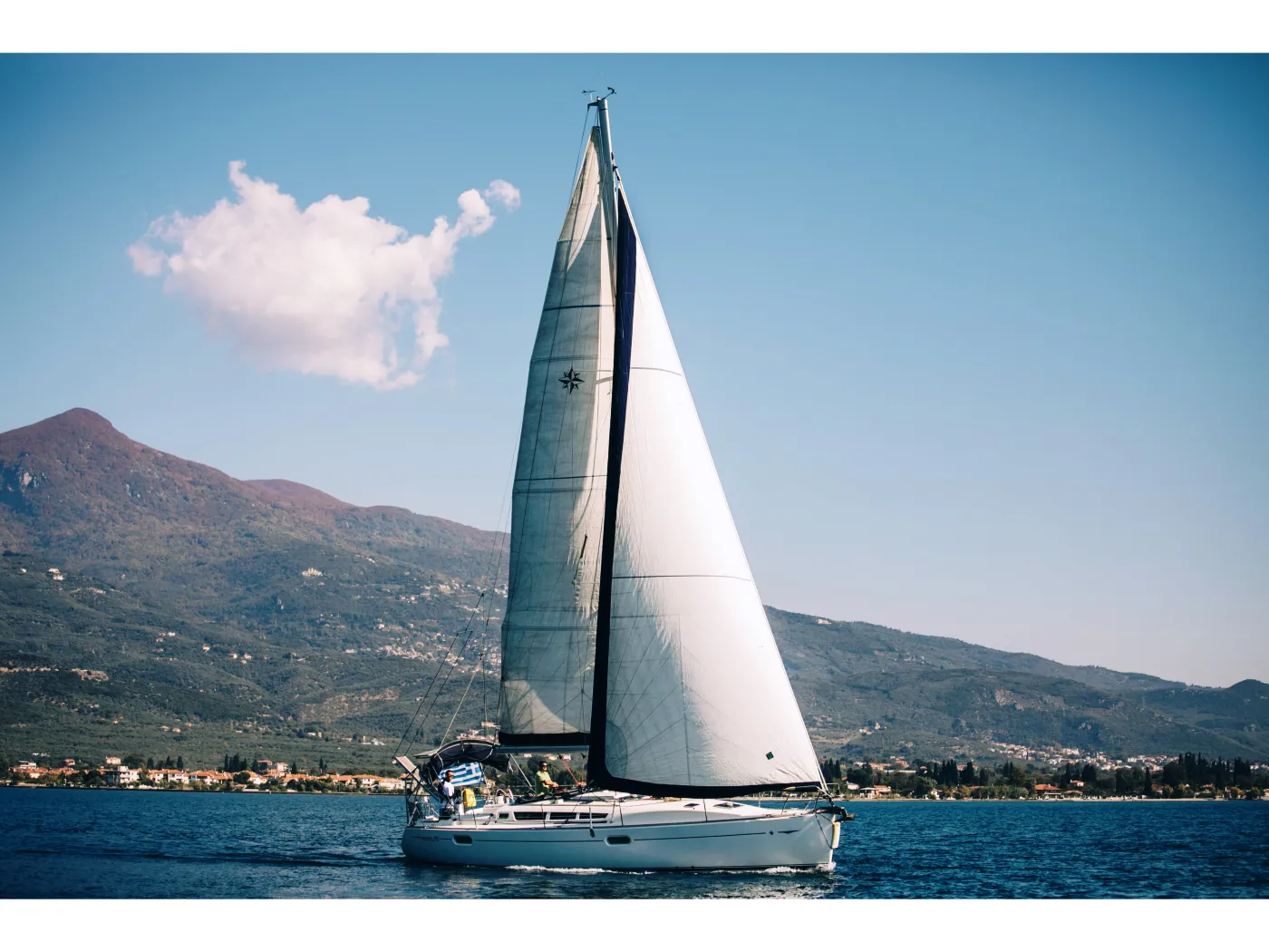 Mila - Sailboat in Volos