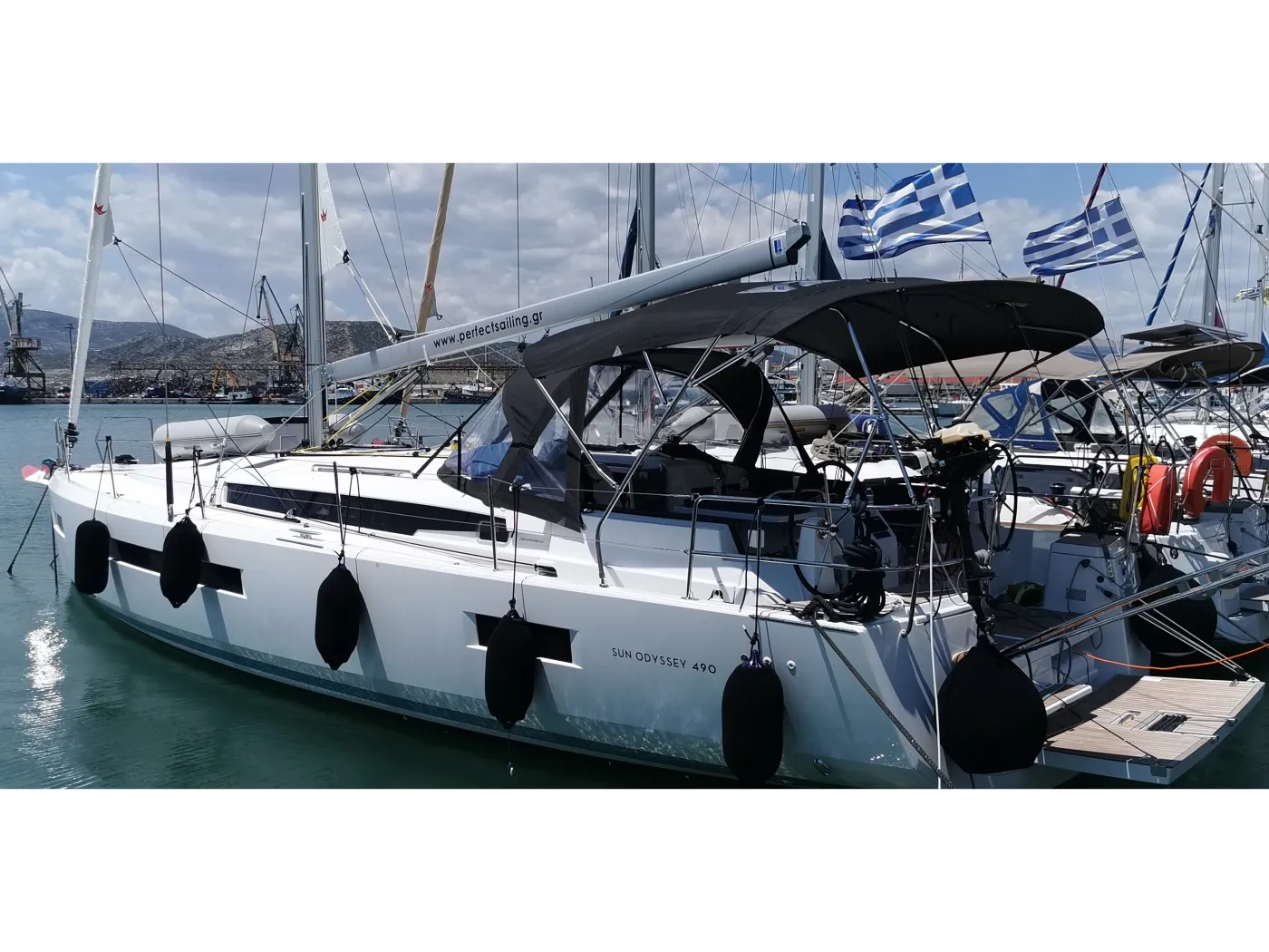 Marina 2 - Sailboat in Skiathos