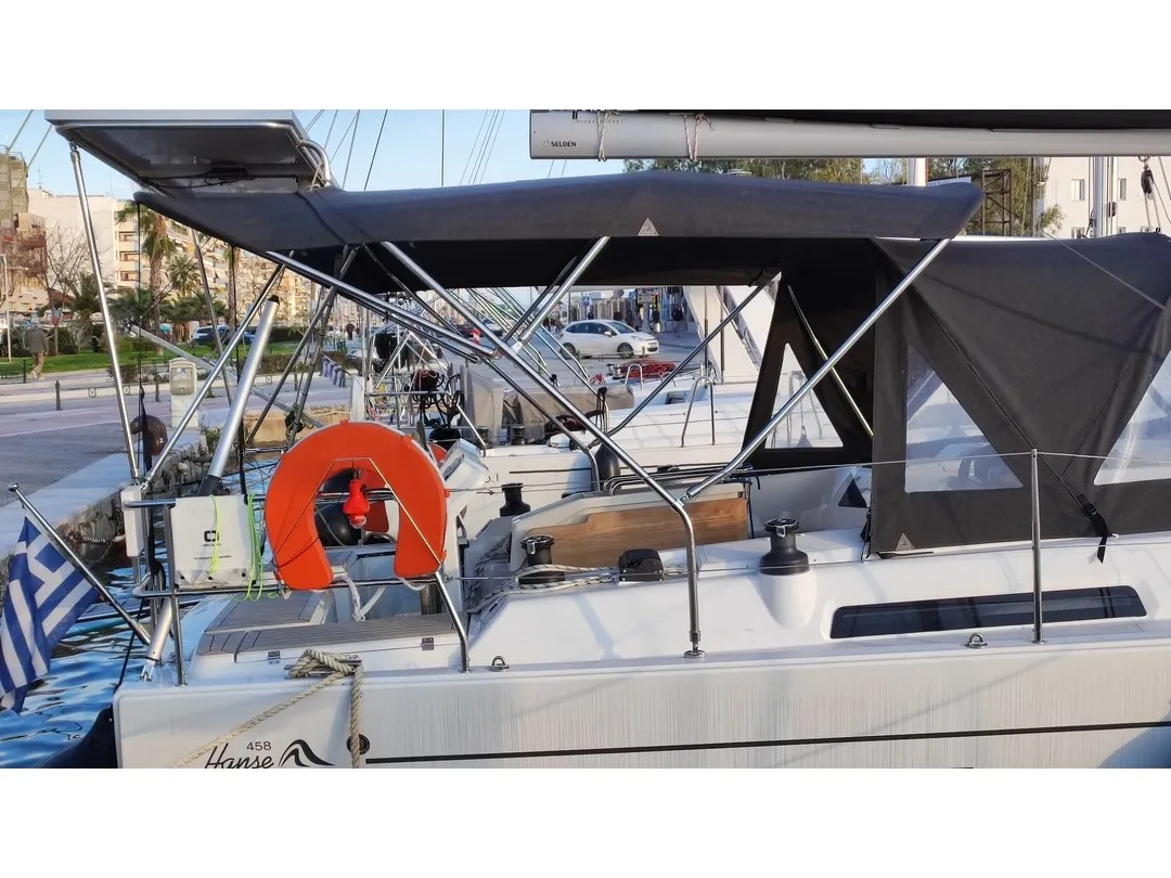 Rogira - Sailboat in Volos