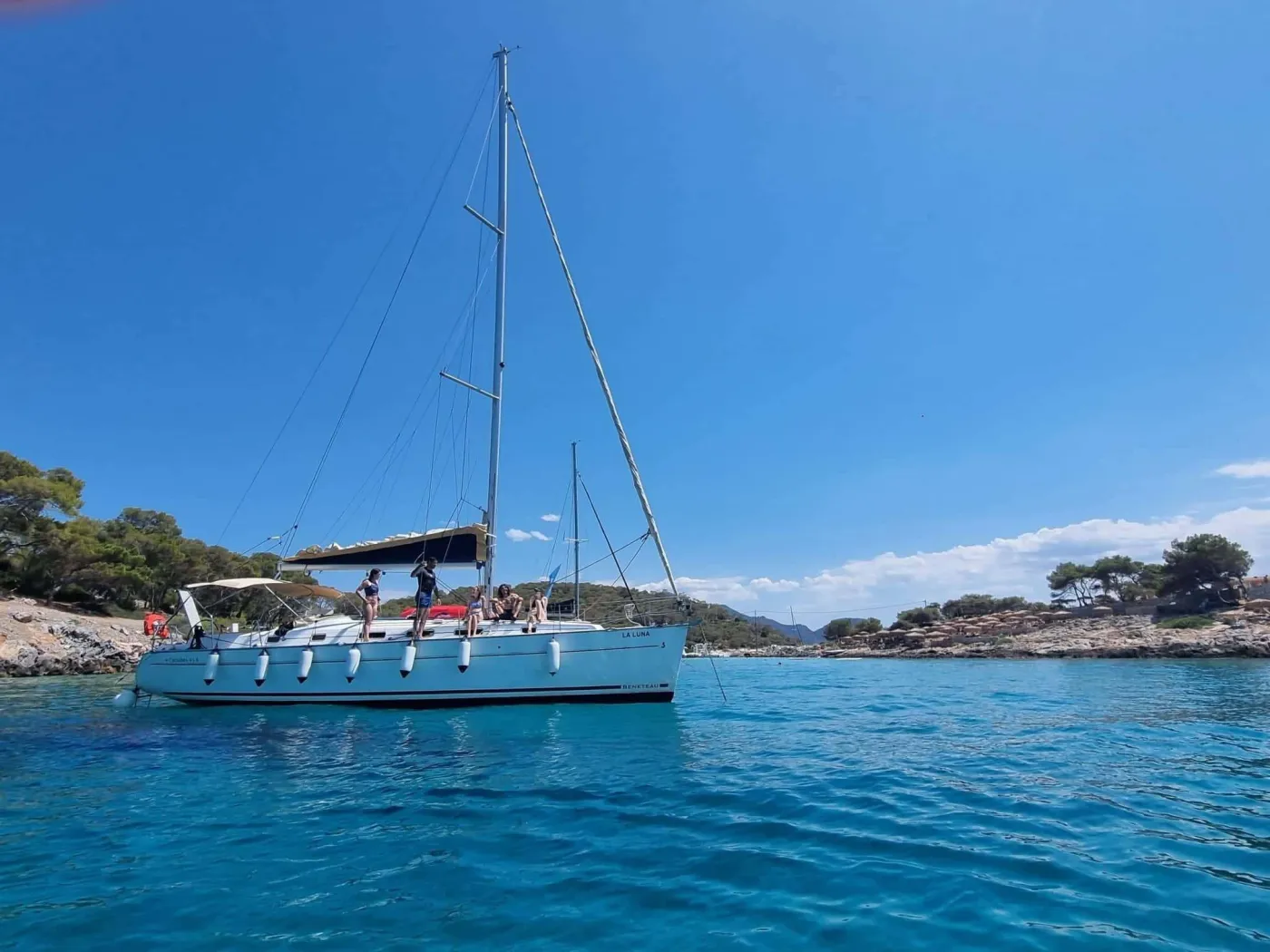 La Luna - Sailboat in Nisi