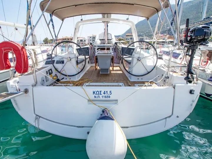 Kos 41.5 - Sailboat in Nikiana
