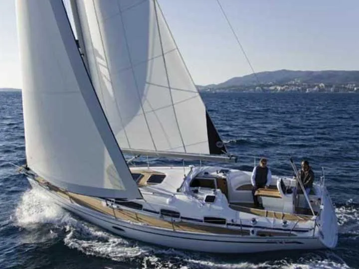 Evi - Sailboat in Kiato