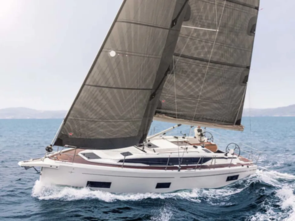 Loukia - Sailboat in Agia Effimia