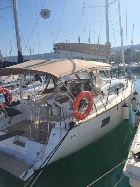 KARLETA - Yelkenli içinde Baška Voda