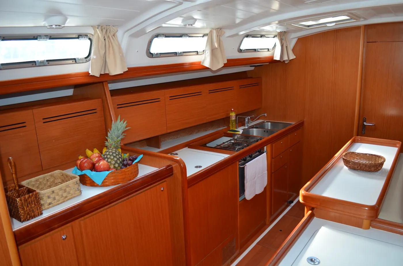 BYC ANGRA - Sailboat in Verolme