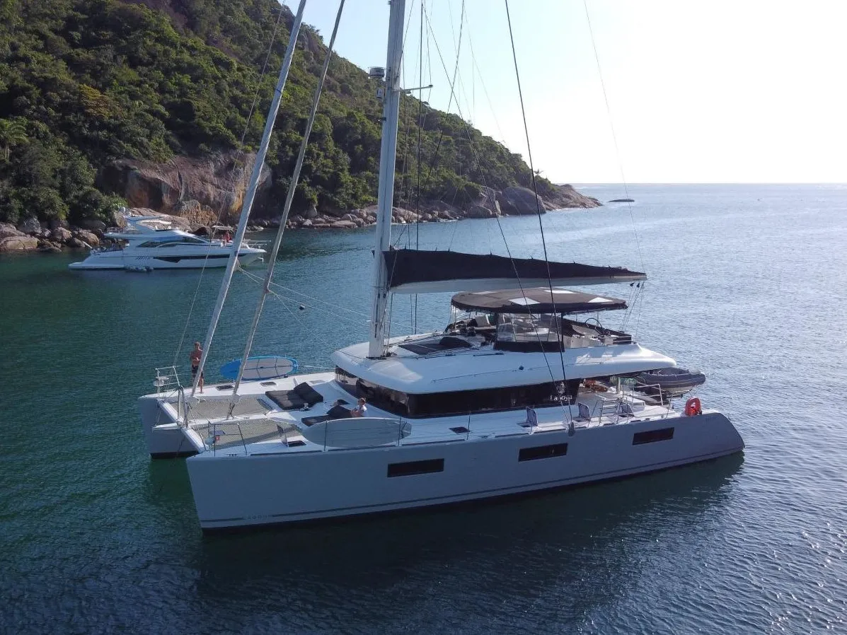 La Joya - Catamaran in Verolme