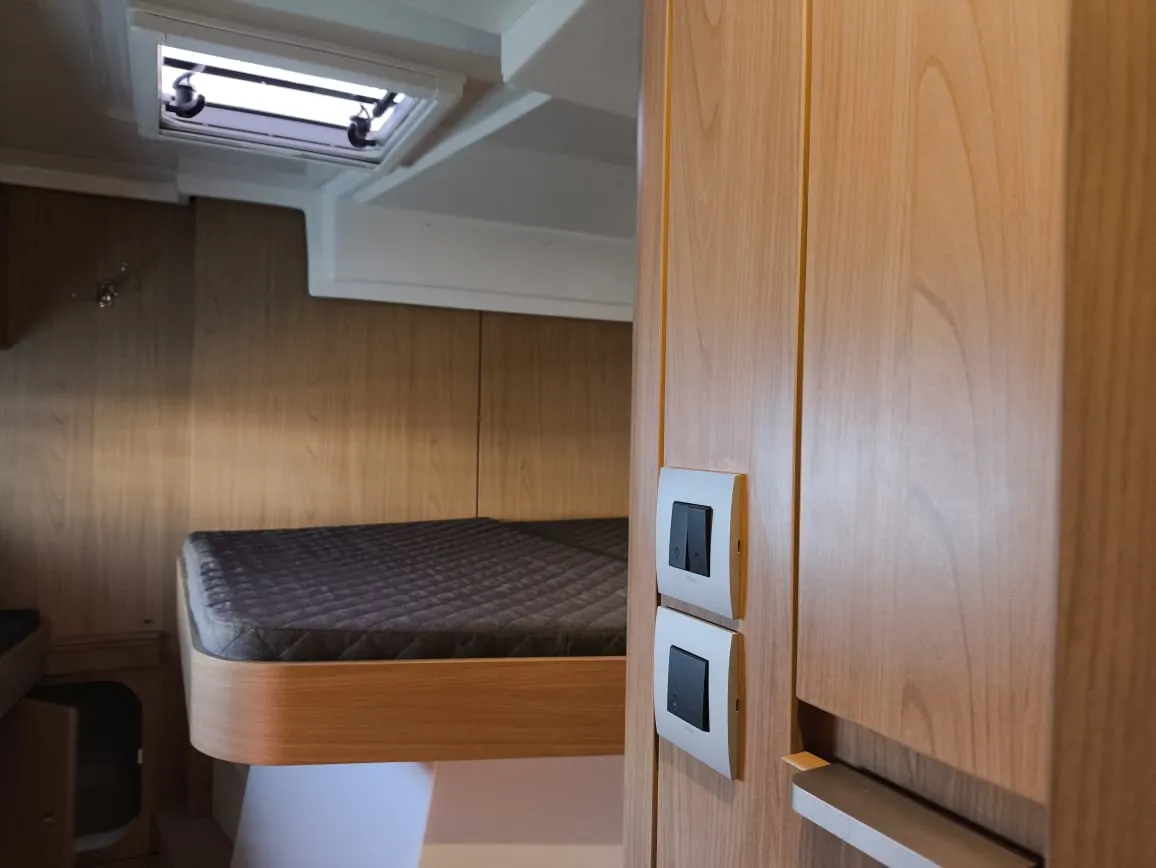 Danae - Katamaran içinde Perigiali