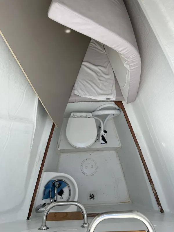 Star Velvet (A/C, Generator, Water Maker, dishwasher)