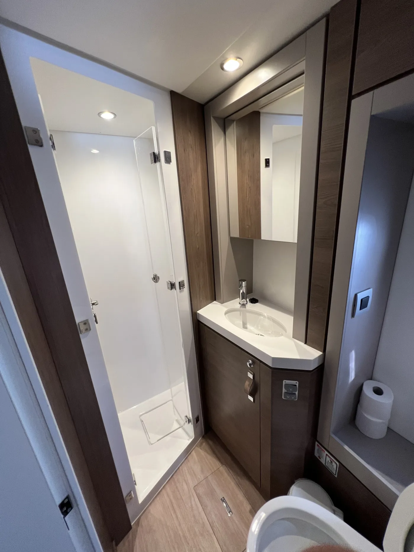 Star Velvet (A/C, Generator, Water Maker, dishwasher) - Katamaran içinde Alimos