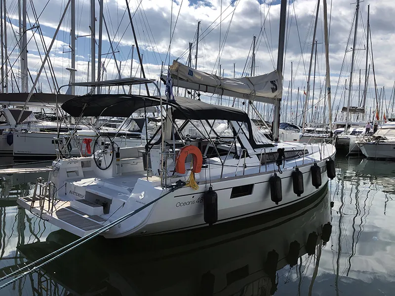 Butterfly (A/C - Generator - 12 pax) - Sailboat in Kontokali