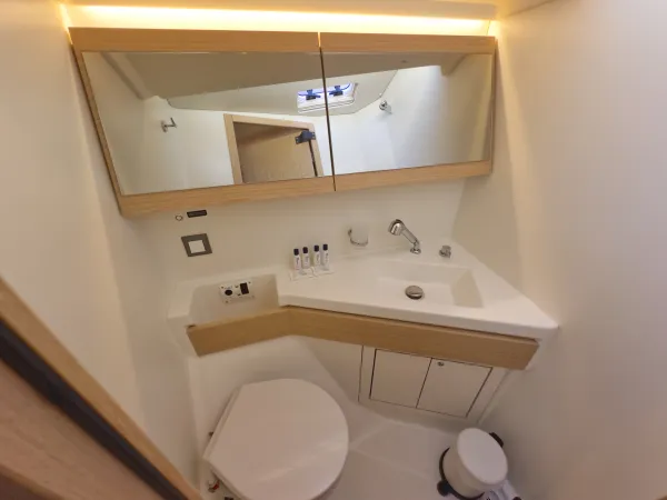 Sail Away (Refit 2025 - A/C - Electric Heads)