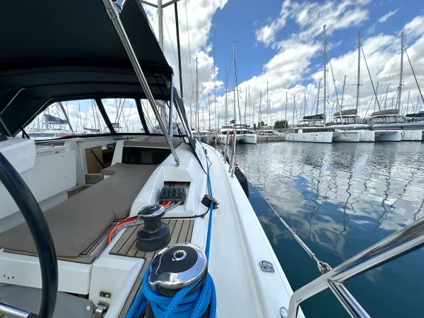 Sail Away (Refit 2025 - A/C - Electric Heads)
