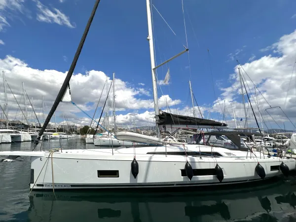 Sail Away (Refit 2025 - A/C - Electric Heads)