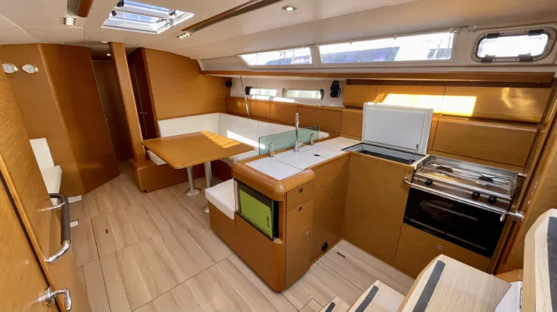 Amelie (Refit 2022) - Sailboat in Kontokali