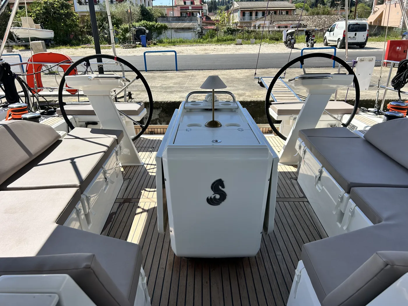 Barracuda (Refit 2026 - A/C - Generator - Electric Heads - 12 Pax) - Yelkenli içinde Kontokali
