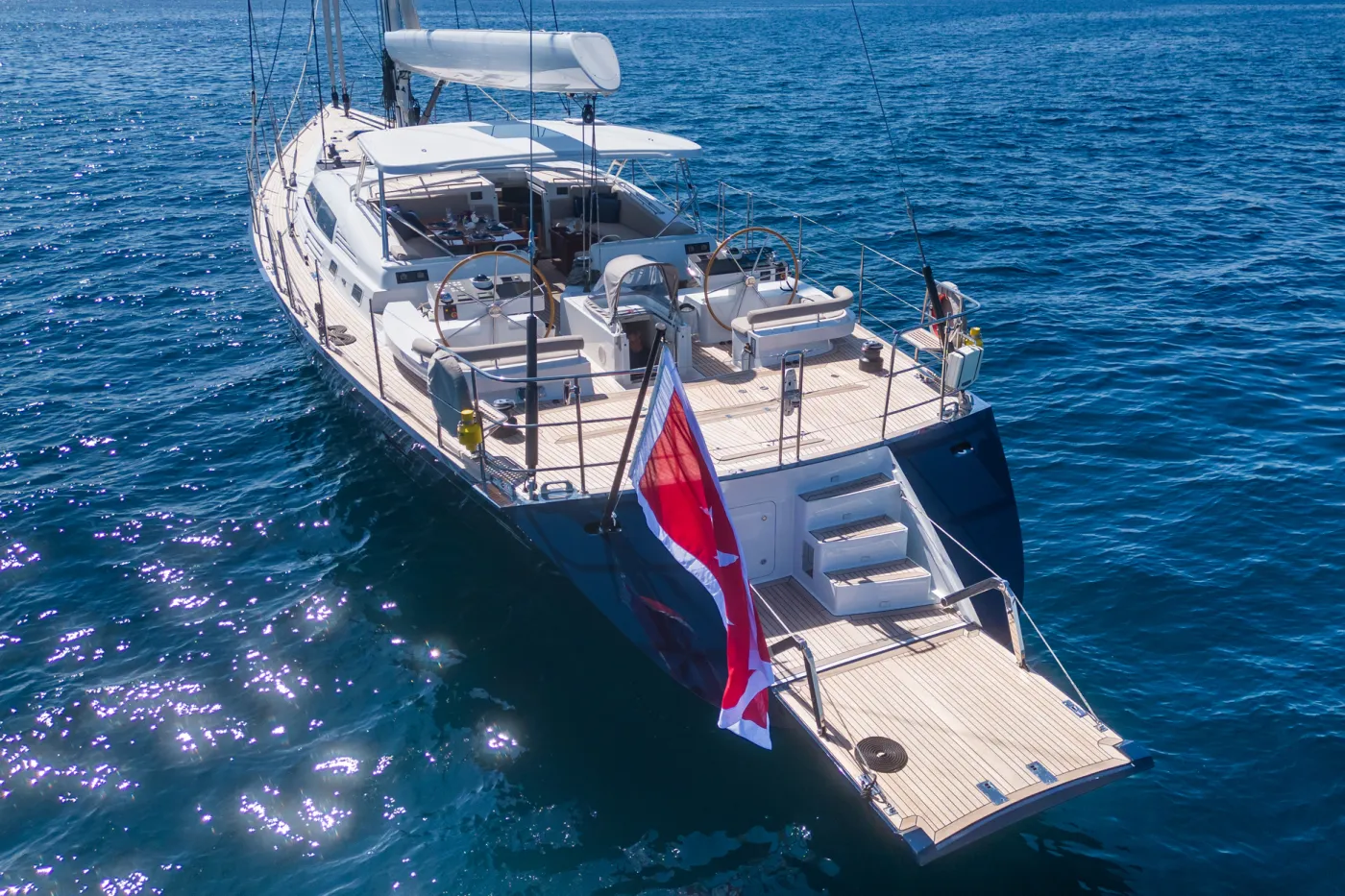 Lady 8 - Sailboat in Vågan