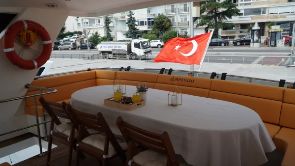 Defne Sultan