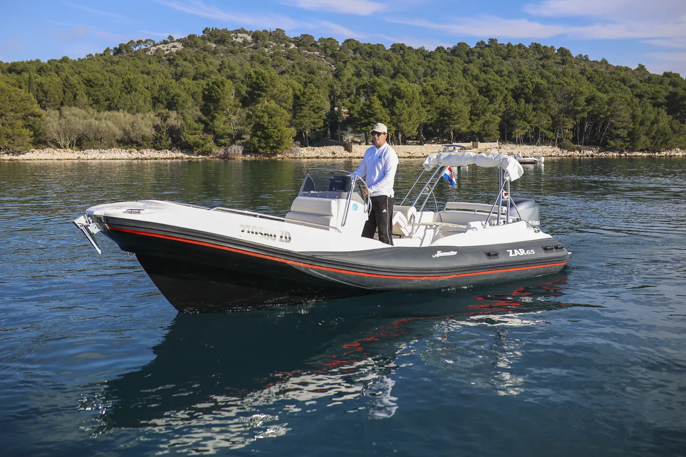 no name - Motor Yacht in Sukošan